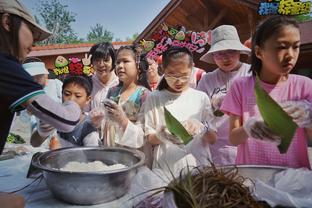 李学鹏：里皮就喜欢训练里真刀真枪，赛前一天队内氛围最压抑